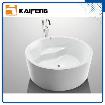 Witte Ronde Freestanding Badkuip Acryl Ronde Doorwekende Ton met Centrumafvoerkanaal